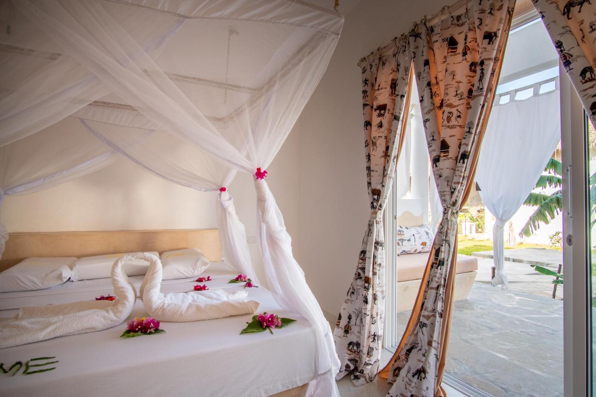 Nyota 11 - Jua Resort Watamu Exterior photo